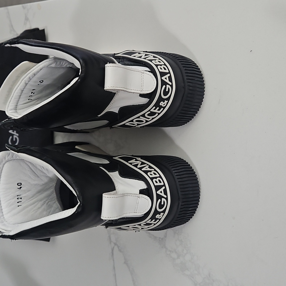 DG  Monochrome High-Top Sneakers Size 8 - Picture 2 of 6